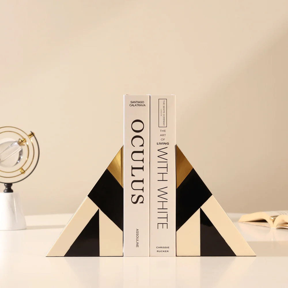 Cubist Triangular Bookends, Set of 2 - Monochrome Gold - Image 6