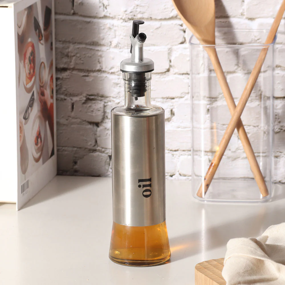 Culina Oil Dispensing Bottle - Medium - Image 3