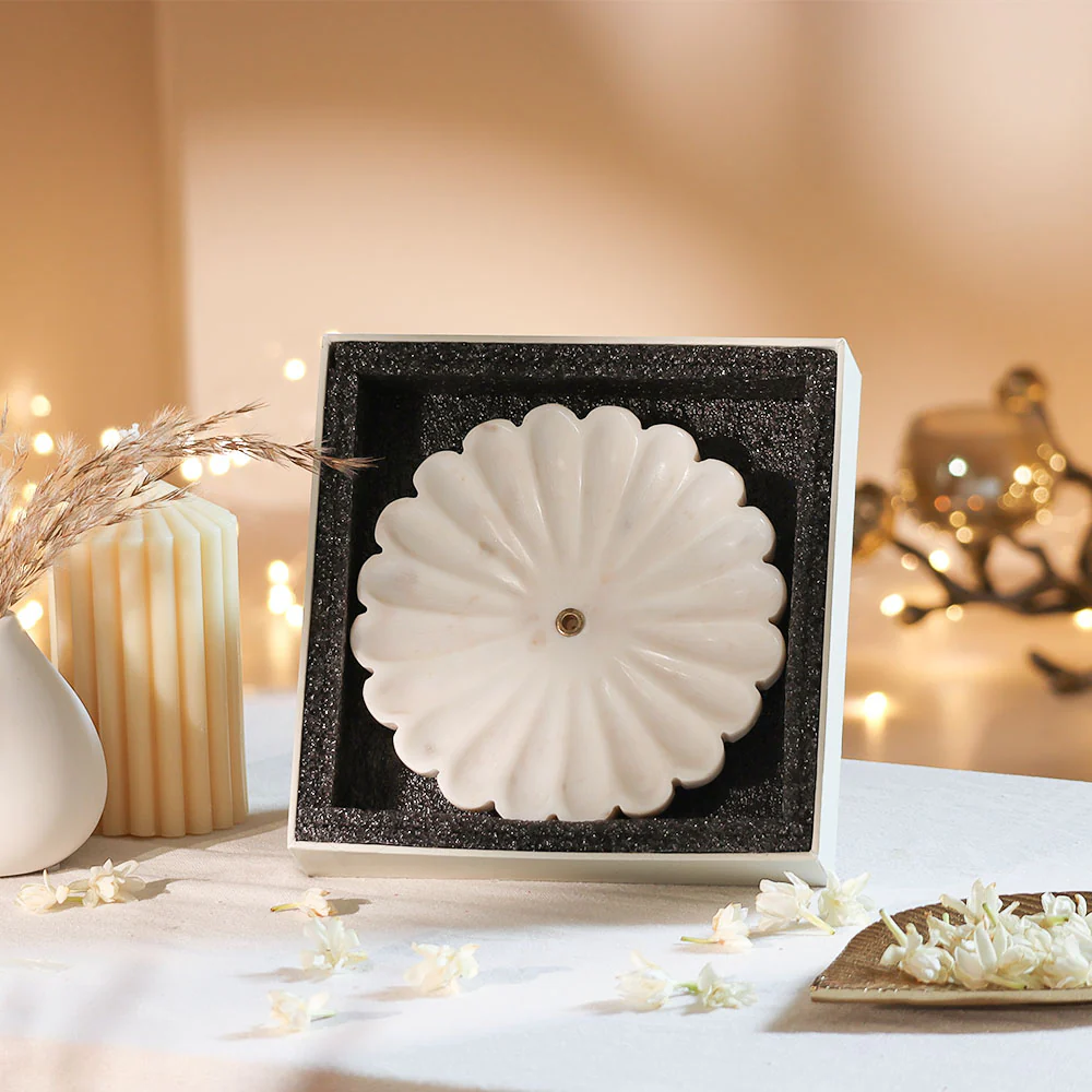 Daisy Marble Incense Holder Gift Box - Image 3