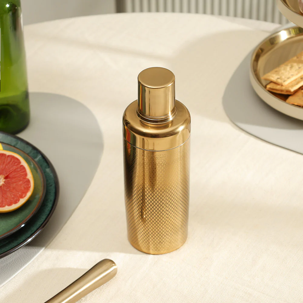 Deus Cocktail Shaker 650ml - Gold - Image 3