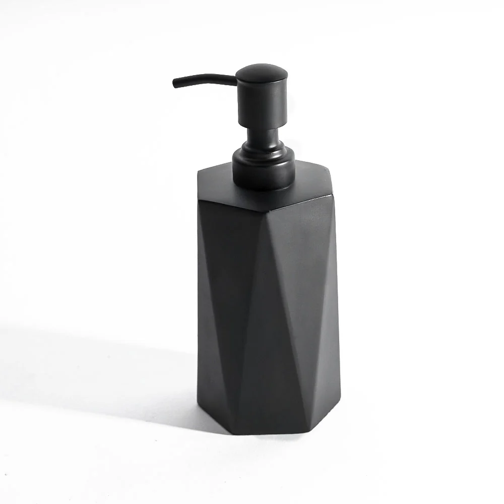 Duke Soap Dispenser - Black - Image 3