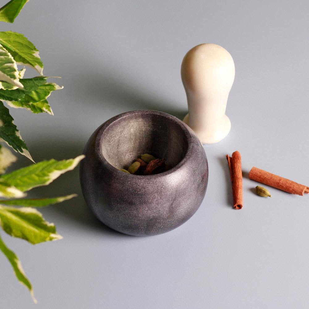 Duo Marble Mortar and Pestle Set - Image 5