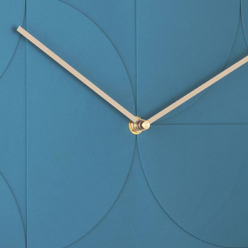 Echelon Circular Wall Clock 40cm - Blue - Image 6