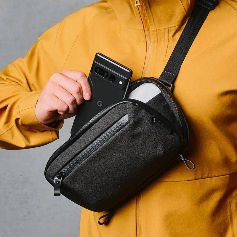 Elements Tech Case Mini - Axoflux Black