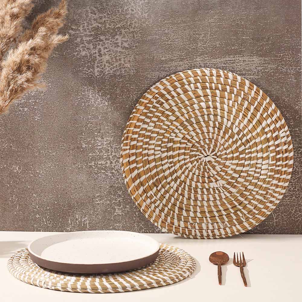 Elio Kaisa Round Placemats Large, Set of 4 - Natural - Image 6