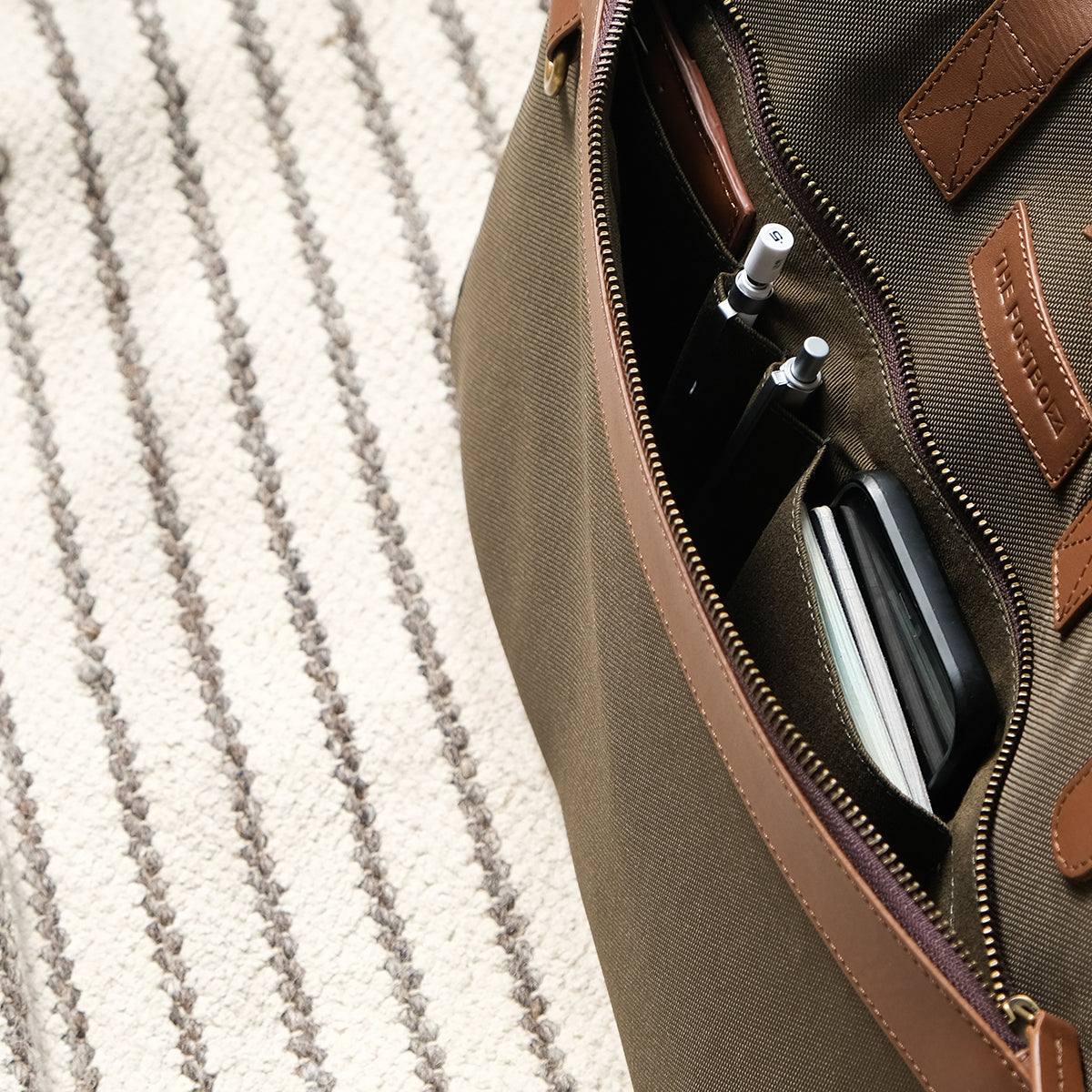 Eton Messenger Laptop Bag - Forest Green - Image 7