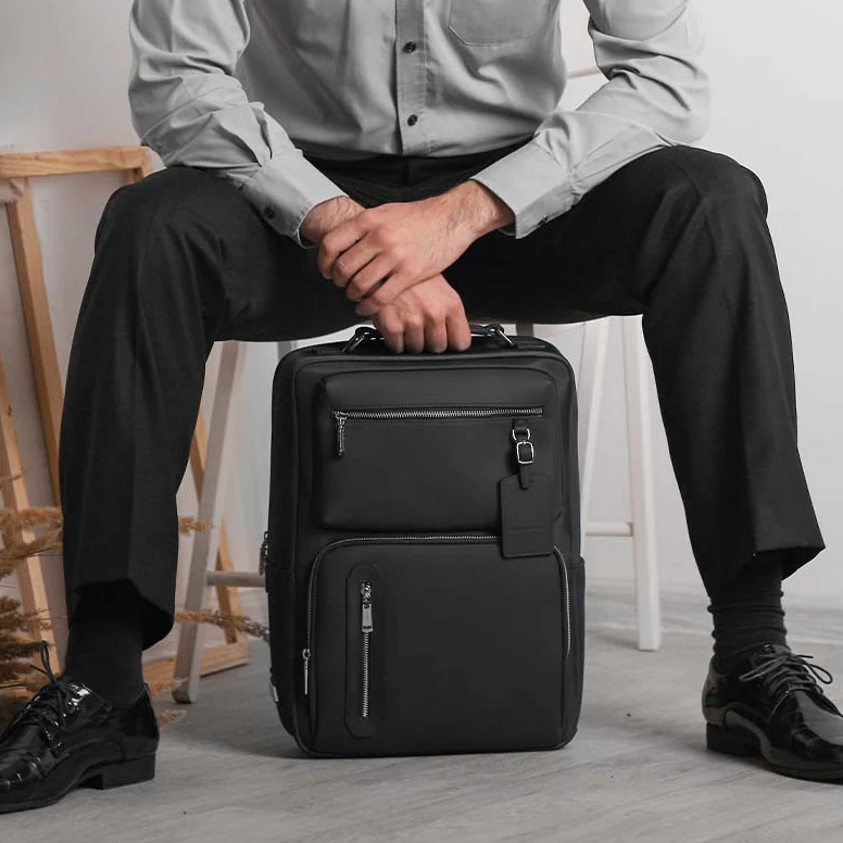 Explorer Light Backpack Plus 16L - Black - Image 2