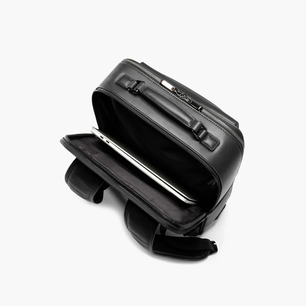 Explorer Light Backpack Plus 16L - Black - Image 5