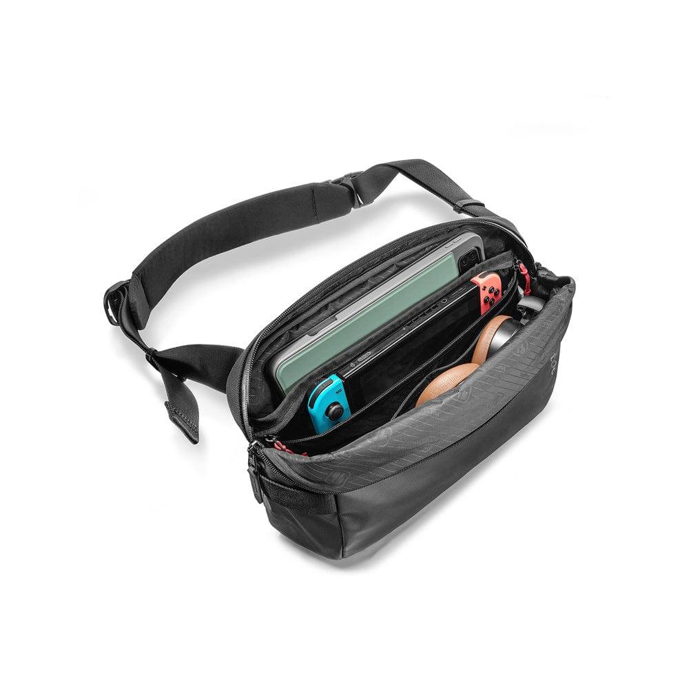 Explorer Sling Bag Medium - Black - Image 2