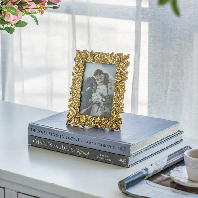 Fern Photo Frame Medium - Gold - Image 4