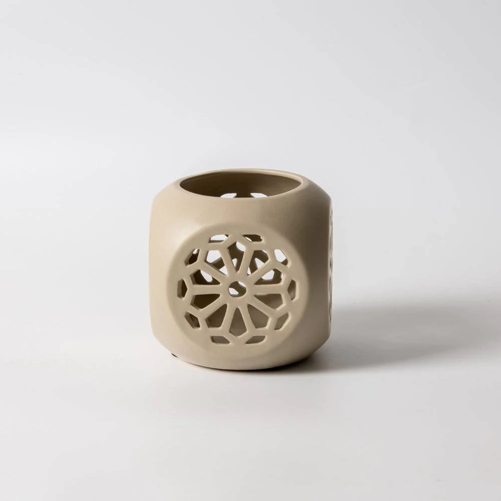 Fiore Ceramic Tealight Holder Medium - Beige - Image 3
