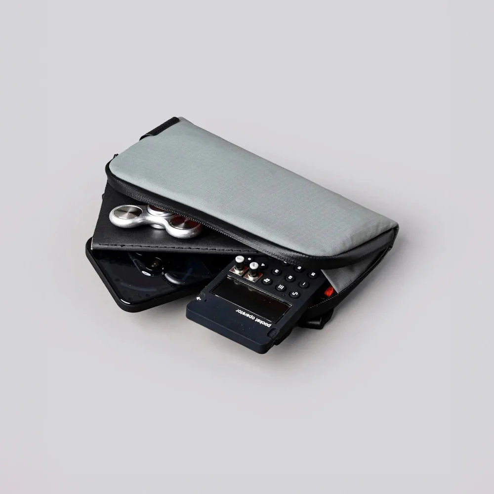 Flight Pouch - Axoflux Grey - Image 7