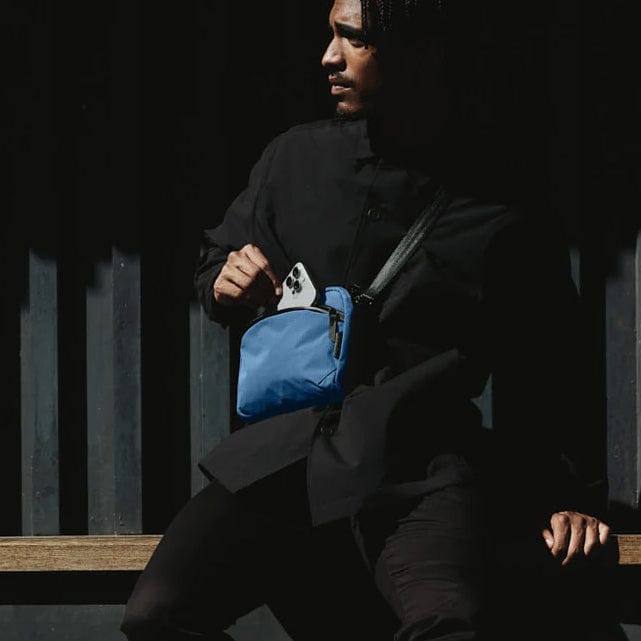 Flight Sling Bag 2L - Axoflux Blue - Image 10