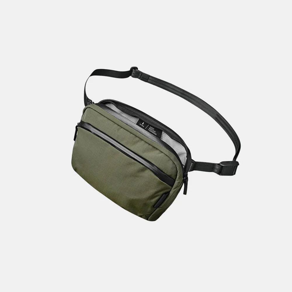 Flight Sling Bag 2L - Axoflux Green - Image 3