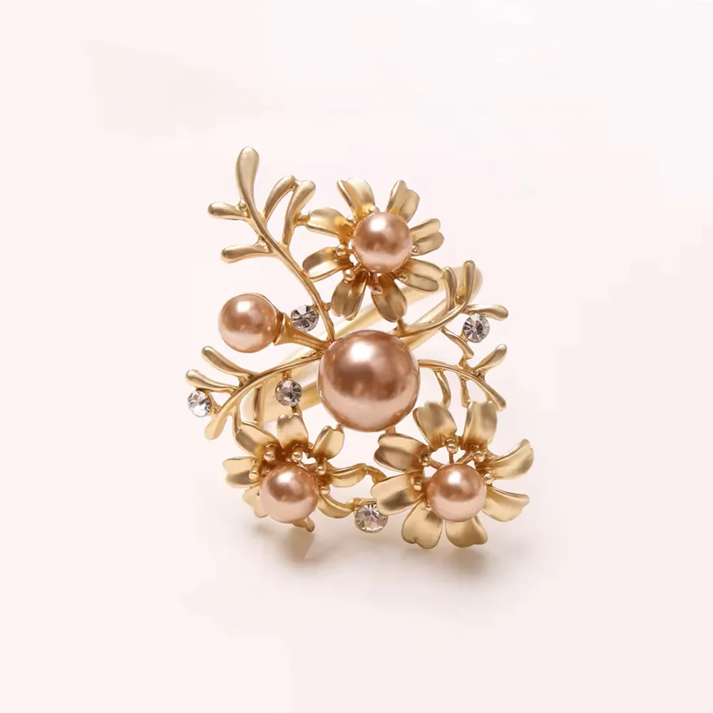 Flora Napkin Rings, Set of 6 - Gold - Image 5