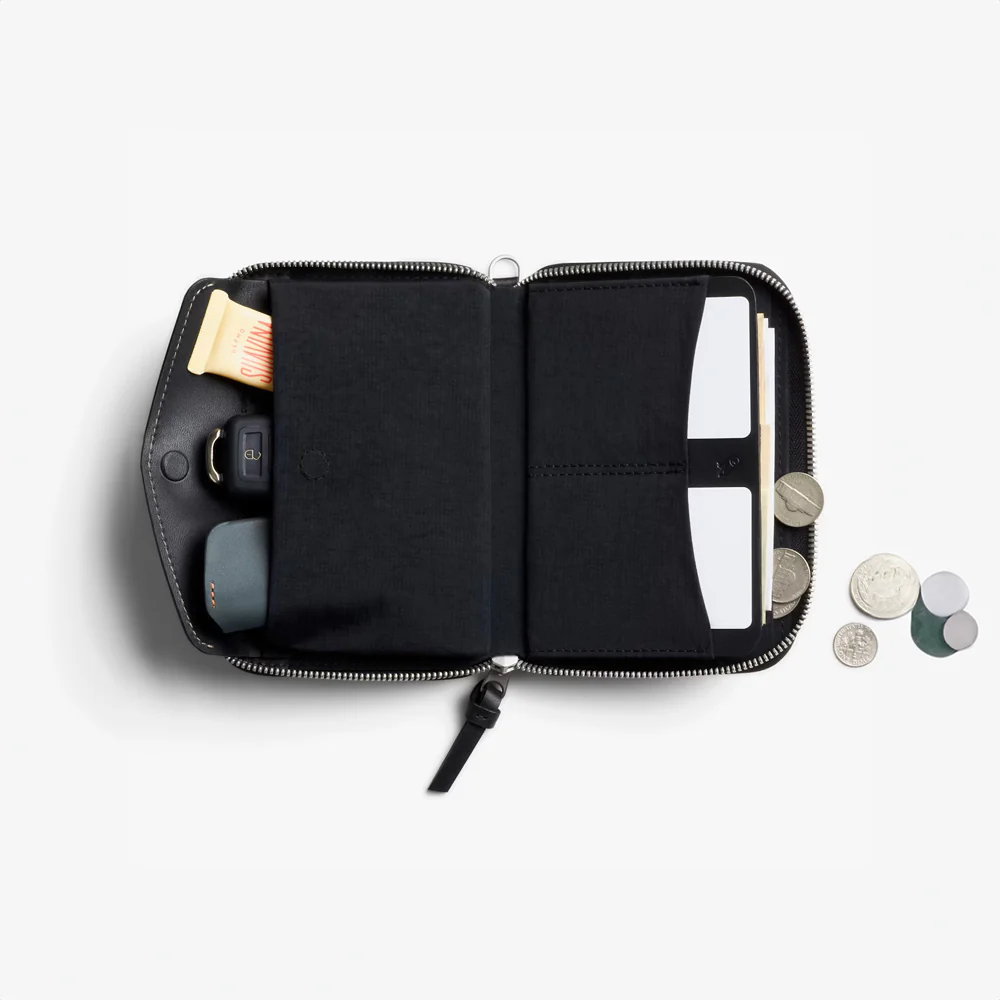 Folio Wallet - Black - Image 3