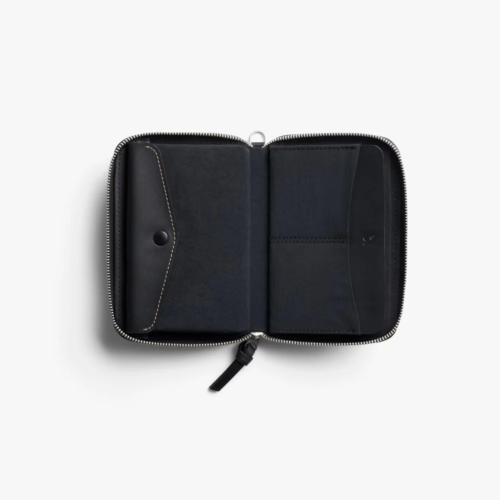Folio Wallet - Black - Image 5