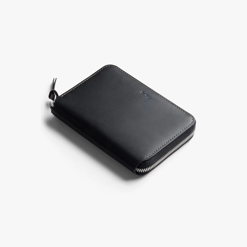 Folio Wallet - Black - Image 9