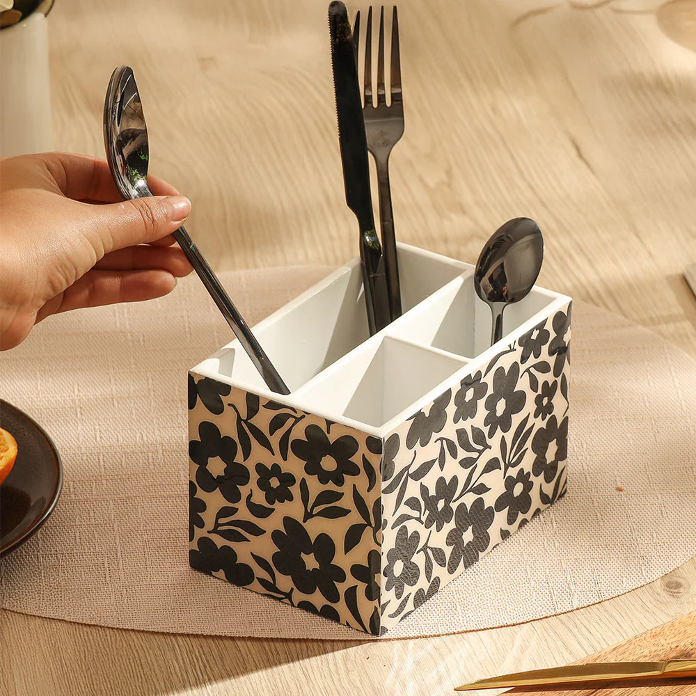 Francis Cutlery Holder - Monochrome - Image 2