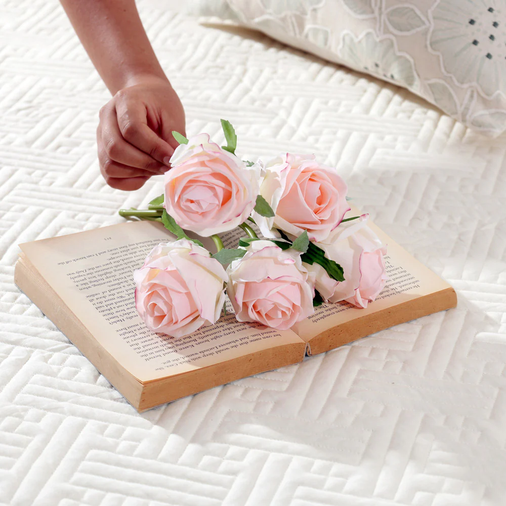 French Roses Faux Bunch Short - Blush Pink - Image 3