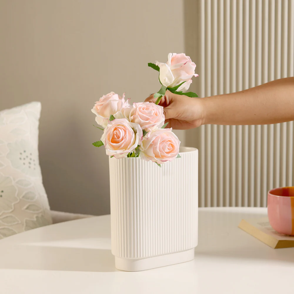 French Roses Faux Bunch Short - Blush Pink - Image 5