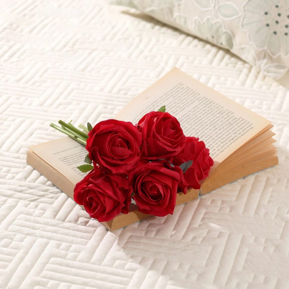 French Roses Faux Bunch Short - Red - Image 5