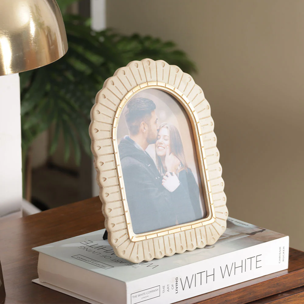 Frieze Portrait Photo Frame Large - Ivory Gold - Image 2