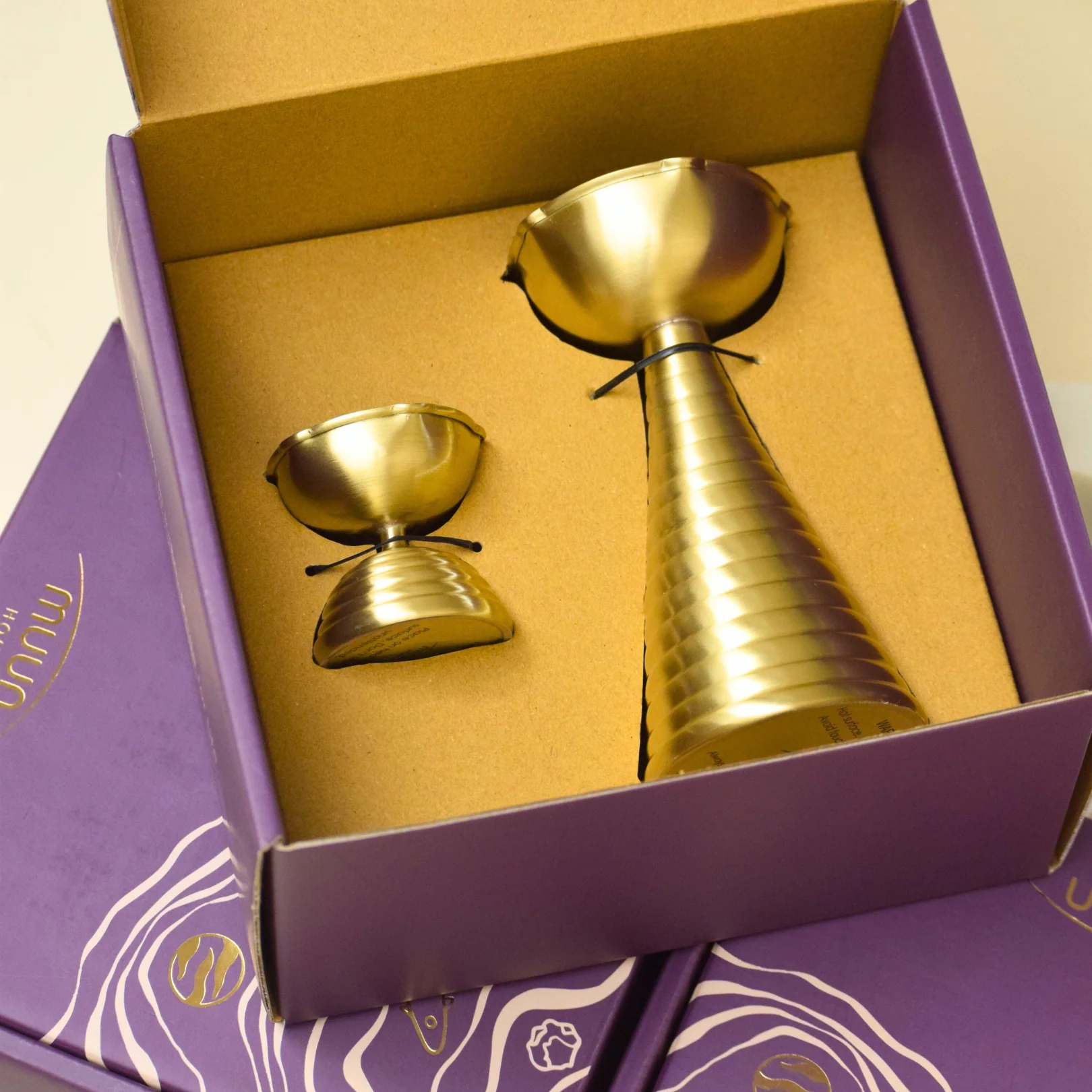 Brass Diyas Gift Set of 2 - Image 2