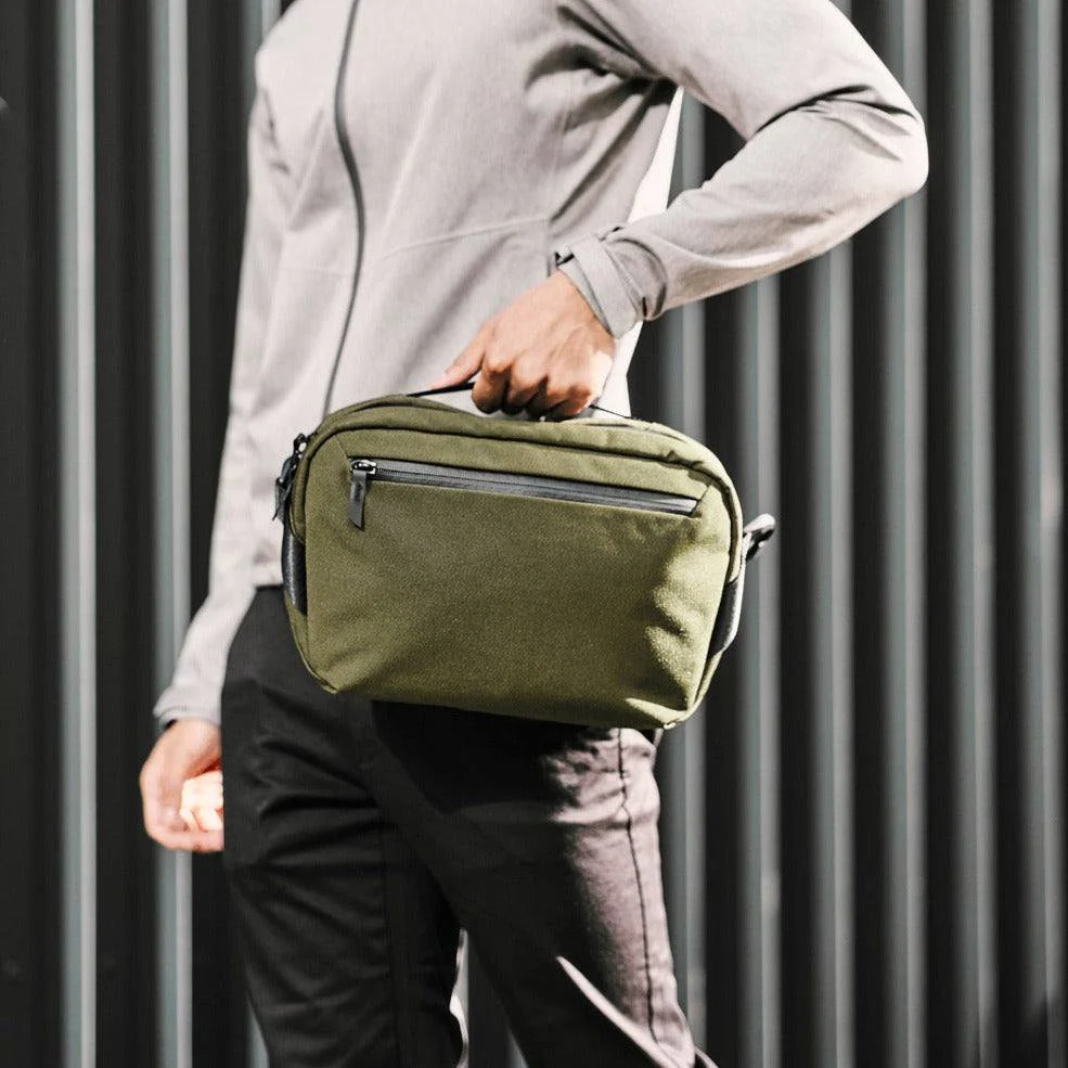 Go Sling Bag - Axoflux Army Green - Image 2