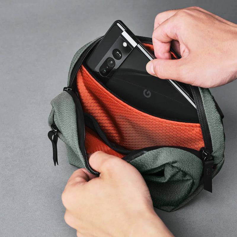 Go Sling Bag Nano - Axoflux Grey - Image 4