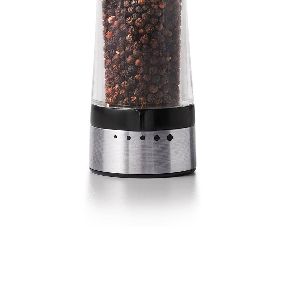 Good Grips 2-in-1 Grinder Shaker - Image 7