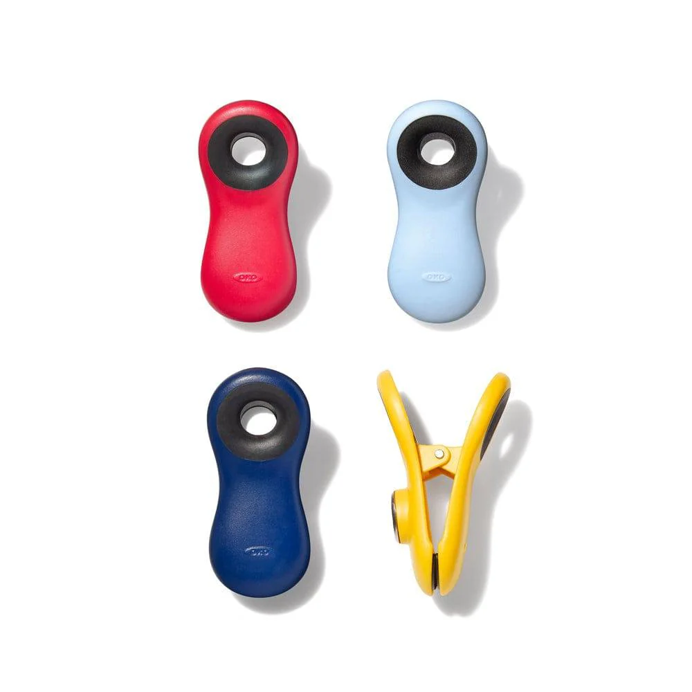 Good Grips All-Purpose Magnetic Clips, Set of 4 - Image 3