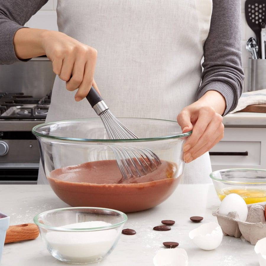 Good Grips Balloon Whisk - Image 4