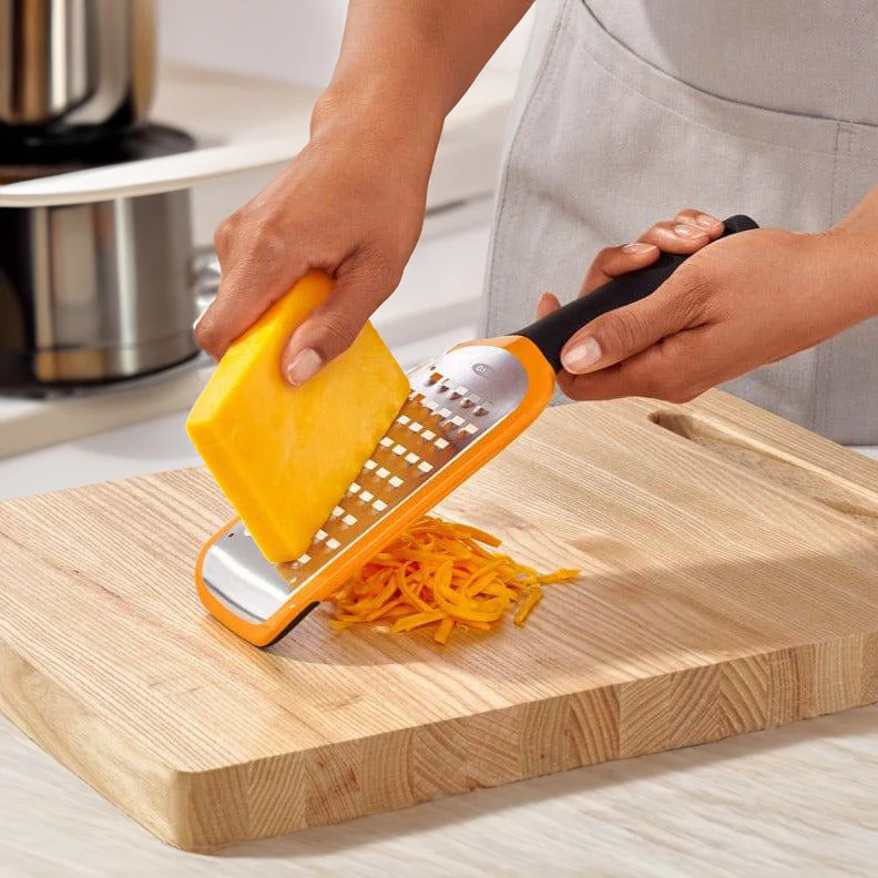 Good Grips Etched Coarse Grater