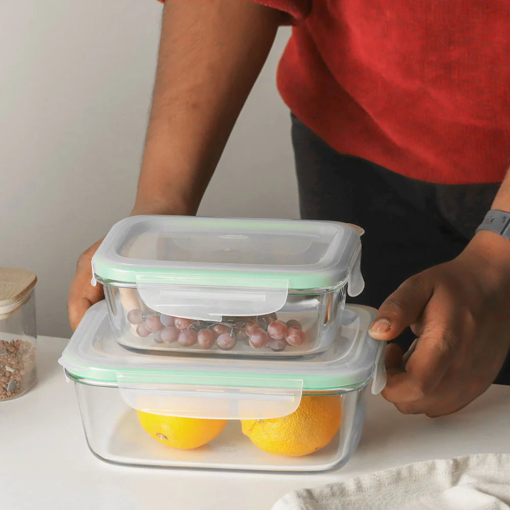 Smart Seal Rectangular Glass Container - 1800ml - Image 2