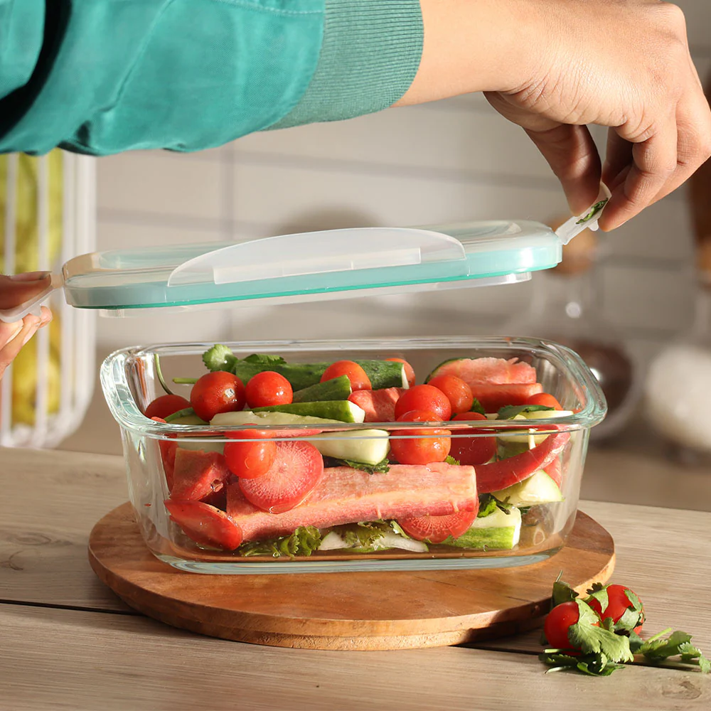 Smart Seal Rectangular Glass Container - 800ml