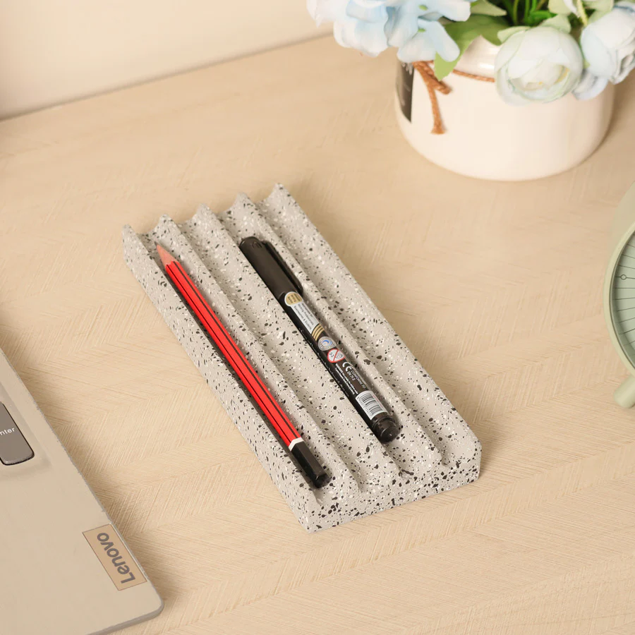 Grooves Pen Tray - Speckled Grey - Image 4