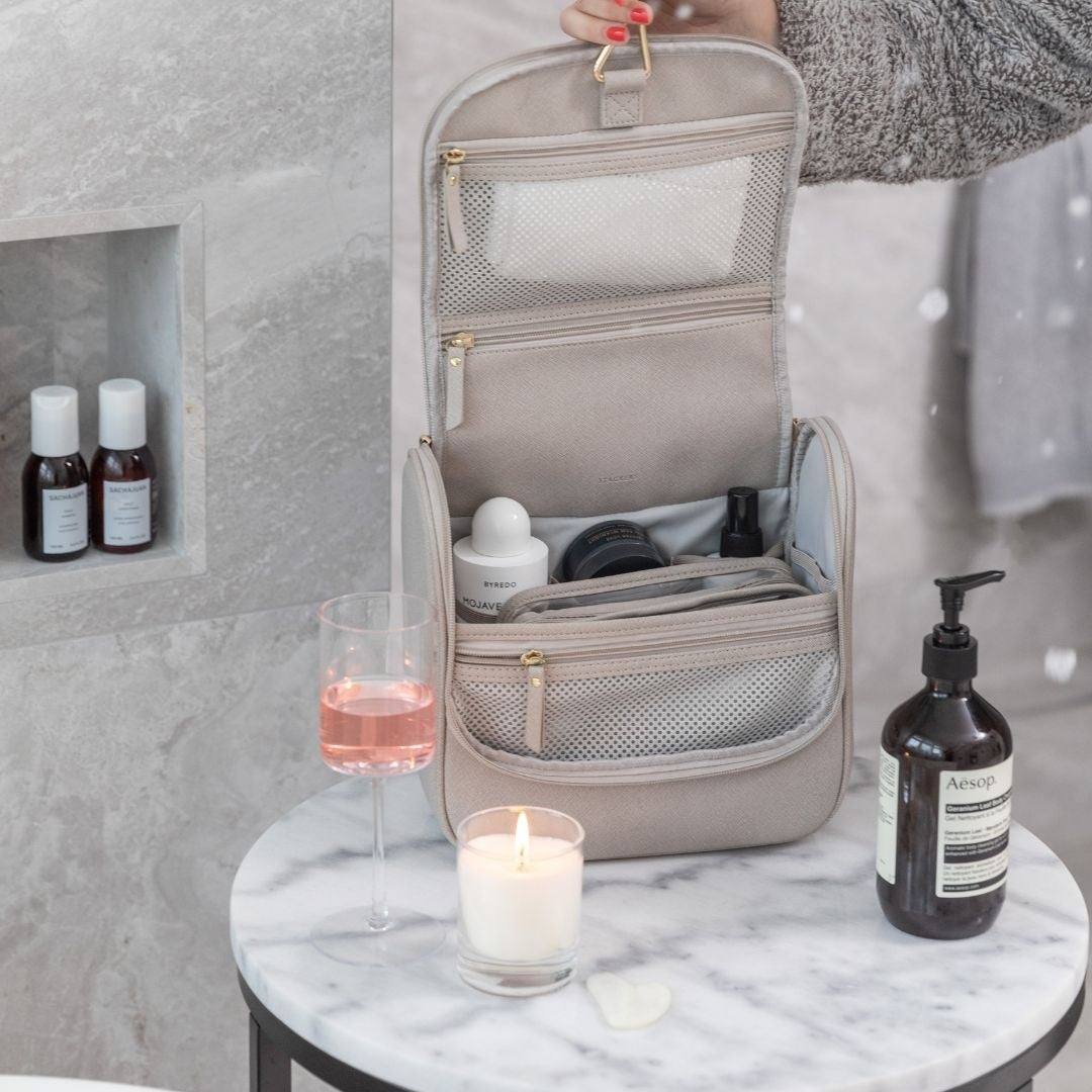 Hanging Travel Washbag Large - Taupe - Image 8