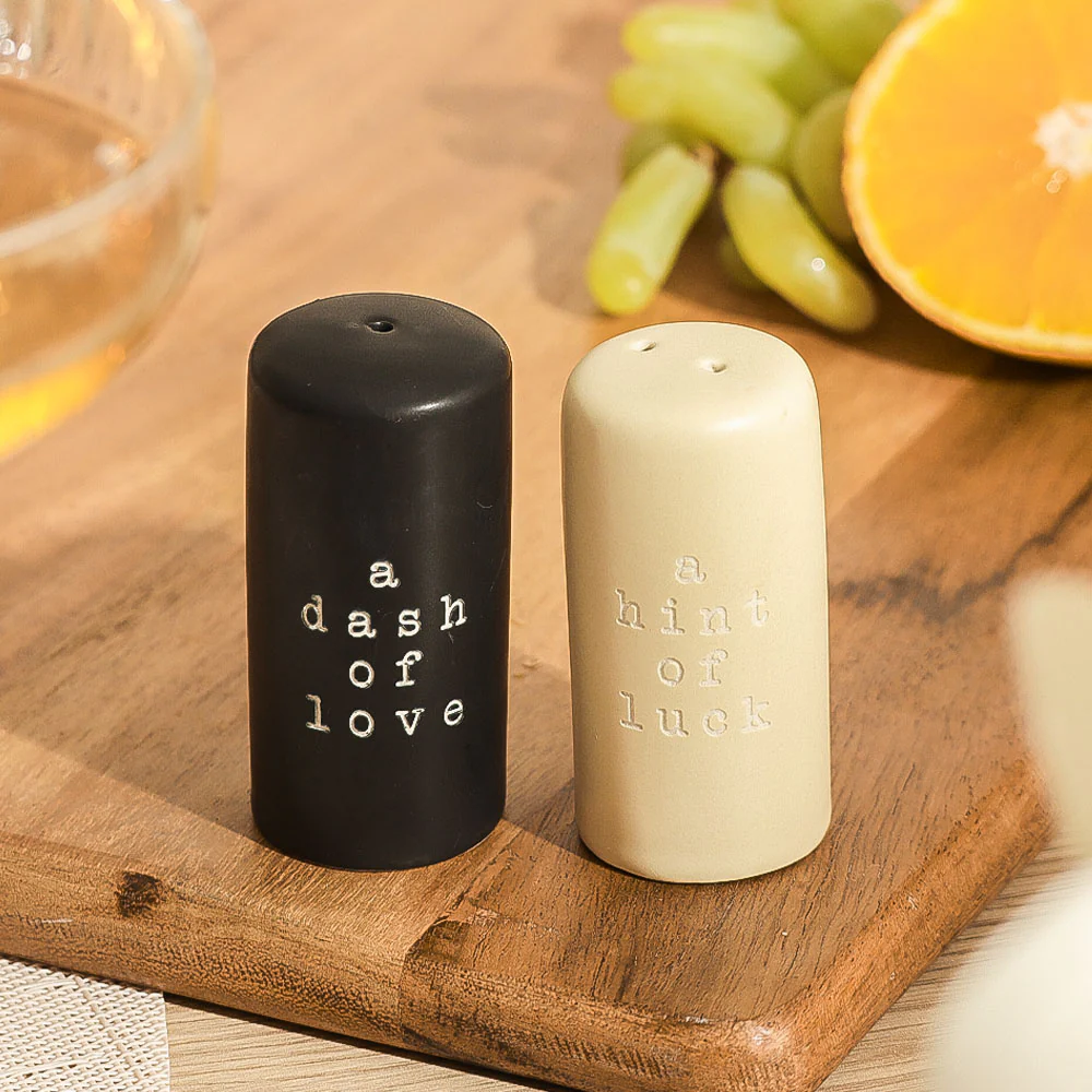Hey! Salt and Pepper Shaker Set - Black & Beige - Image 4