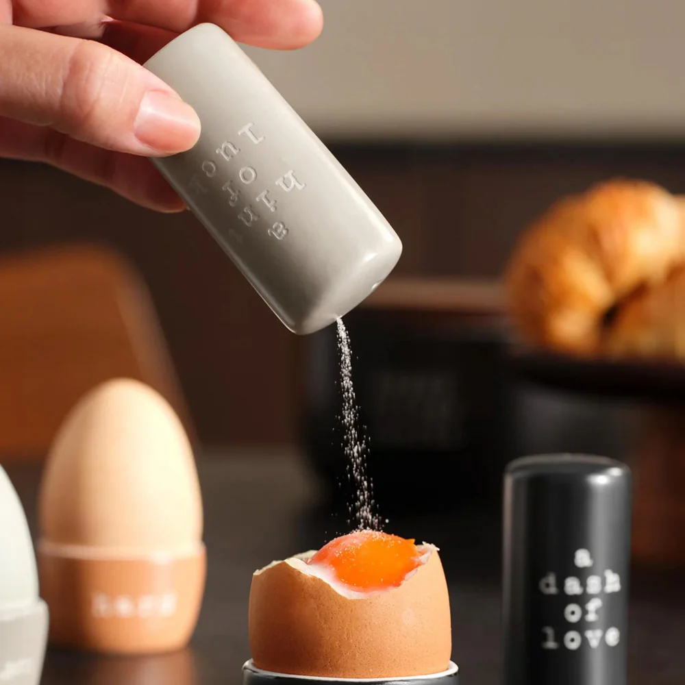 Hey! Salt and Pepper Shaker Set - Black & Beige - Image 5