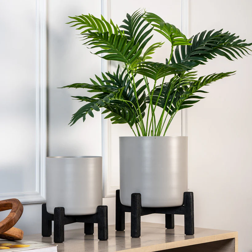 Hila Round Planters with Wooden Stands, Set of 2 - Light Grey - Image 4