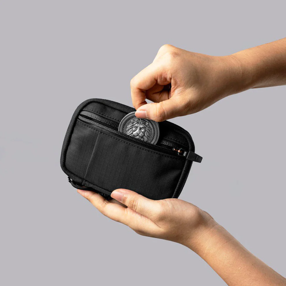 Hub Pouch V2 - Axoflux Black - Image 5