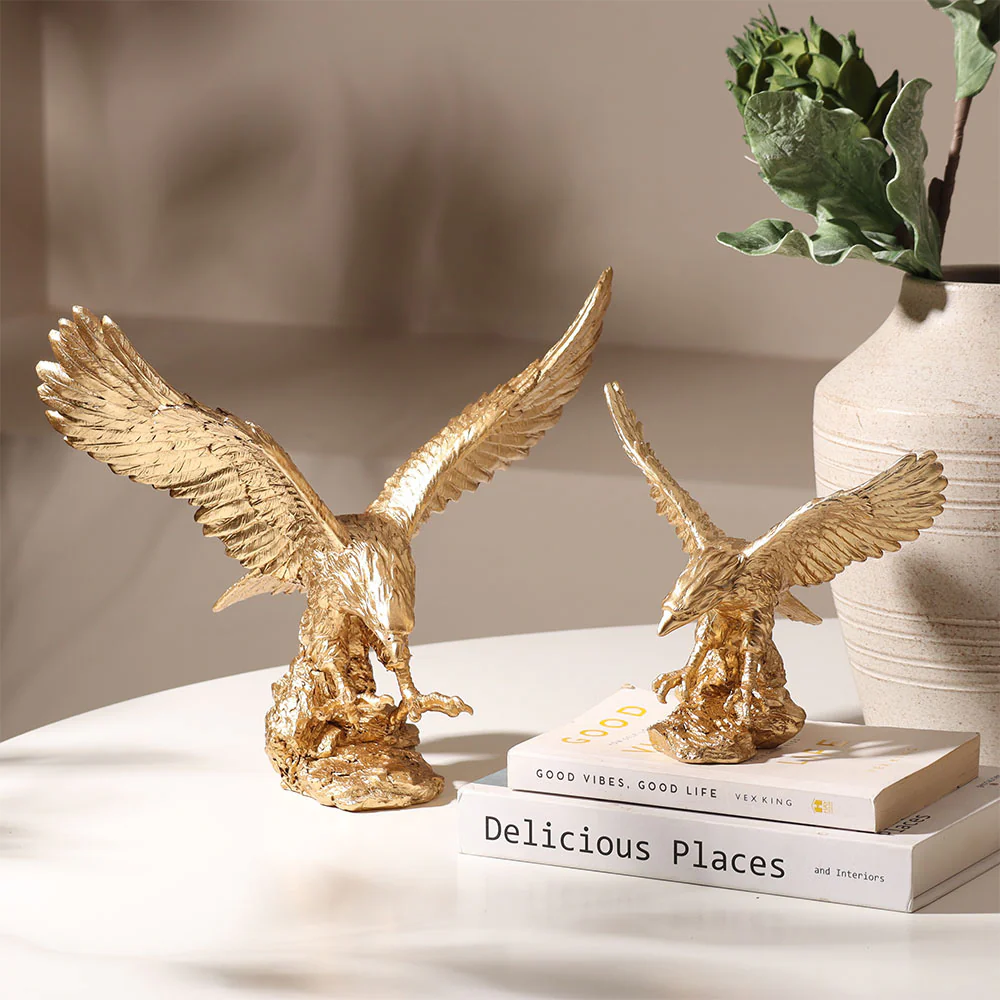Hunting Eagle Sculpture Medium - Gold - Image 5