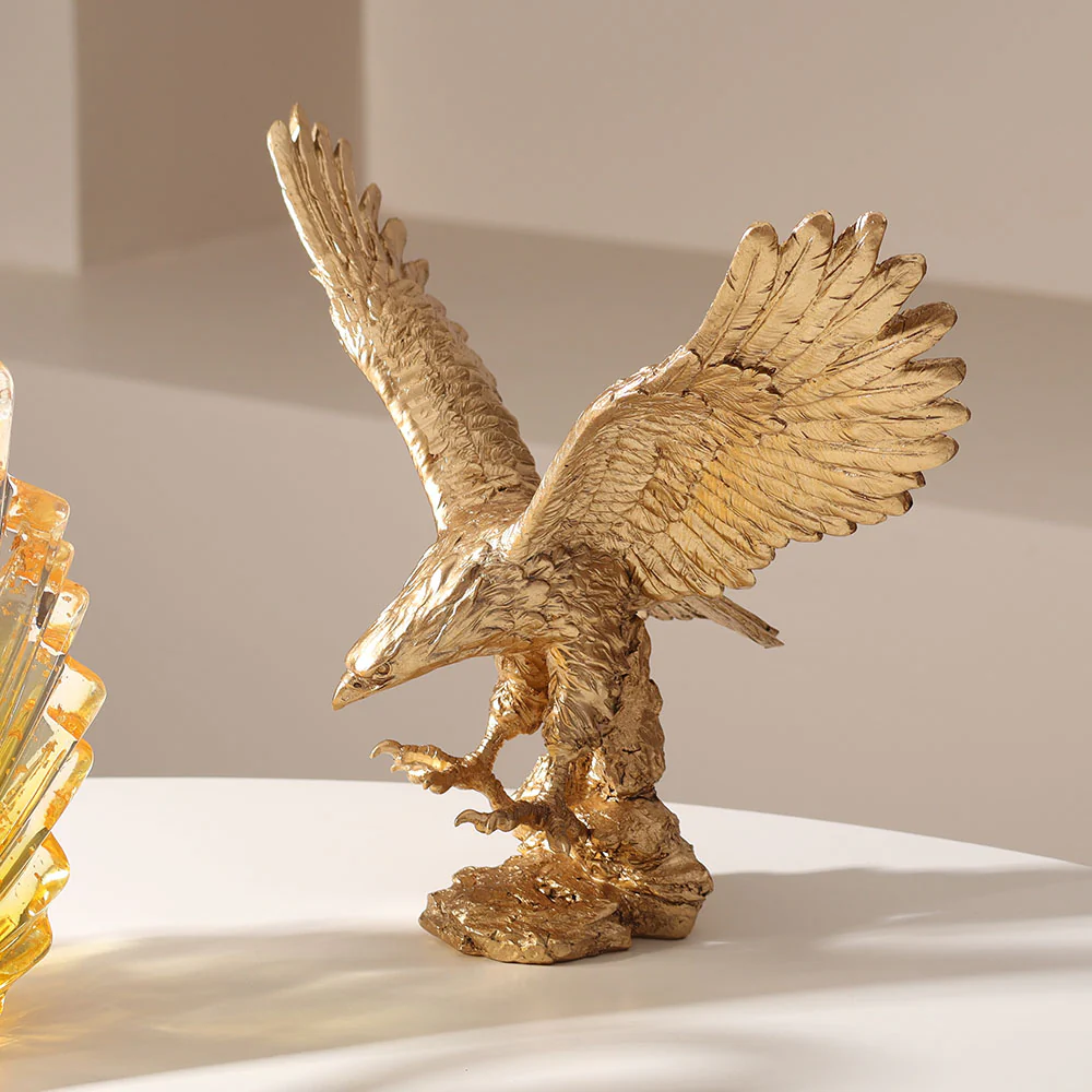 Hunting Eagle Sculpture Medium - Gold - Image 7