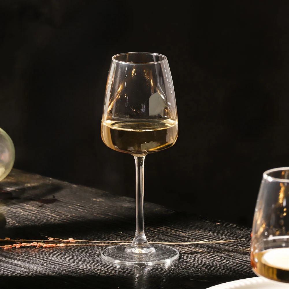Indigo White Wine Glasses 310ml, Set of 4 - Image 6