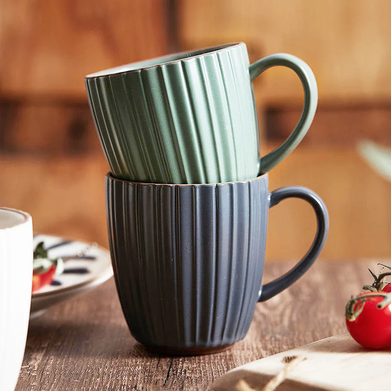Isla Ceramic Coffee Mug - Dark Grey - Image 2