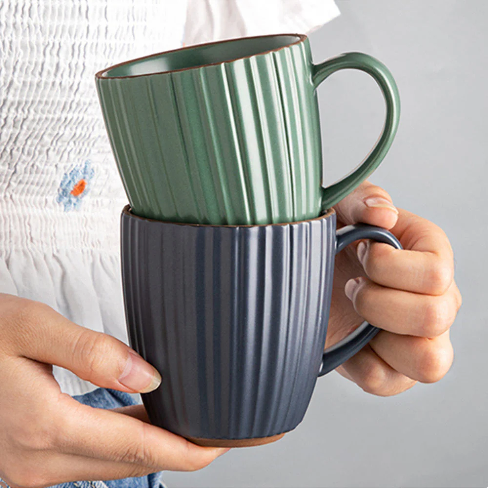 Isla Ceramic Coffee Mug - Dark Grey - Image 6