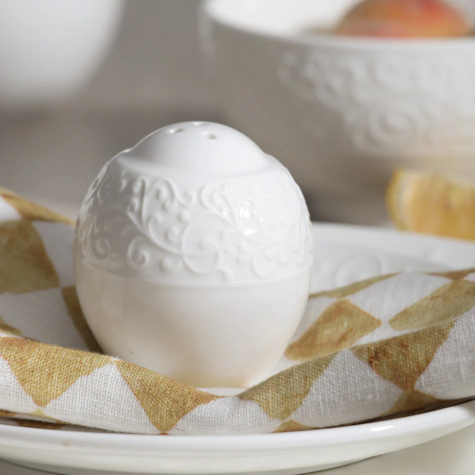 Ivy Salt Shaker - Ivory - Image 4