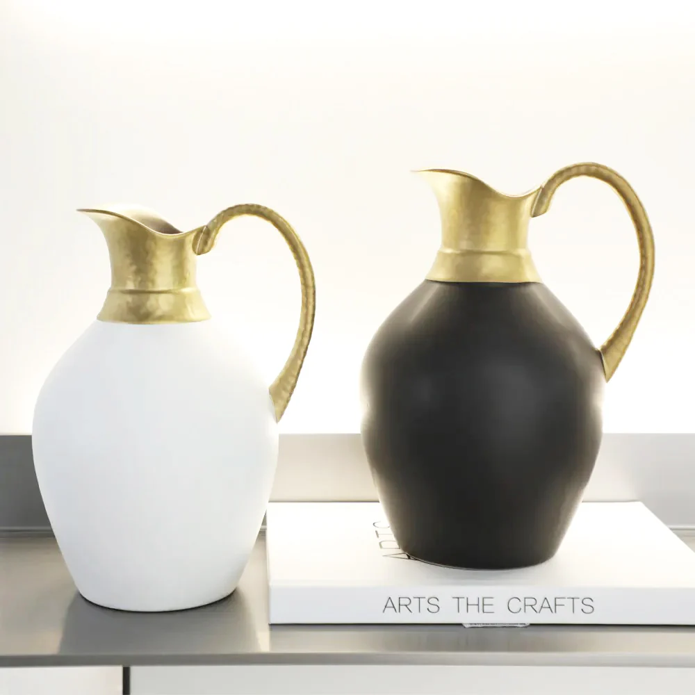 Jarro Pitcher Vase Medium - Black Gold - Image 8