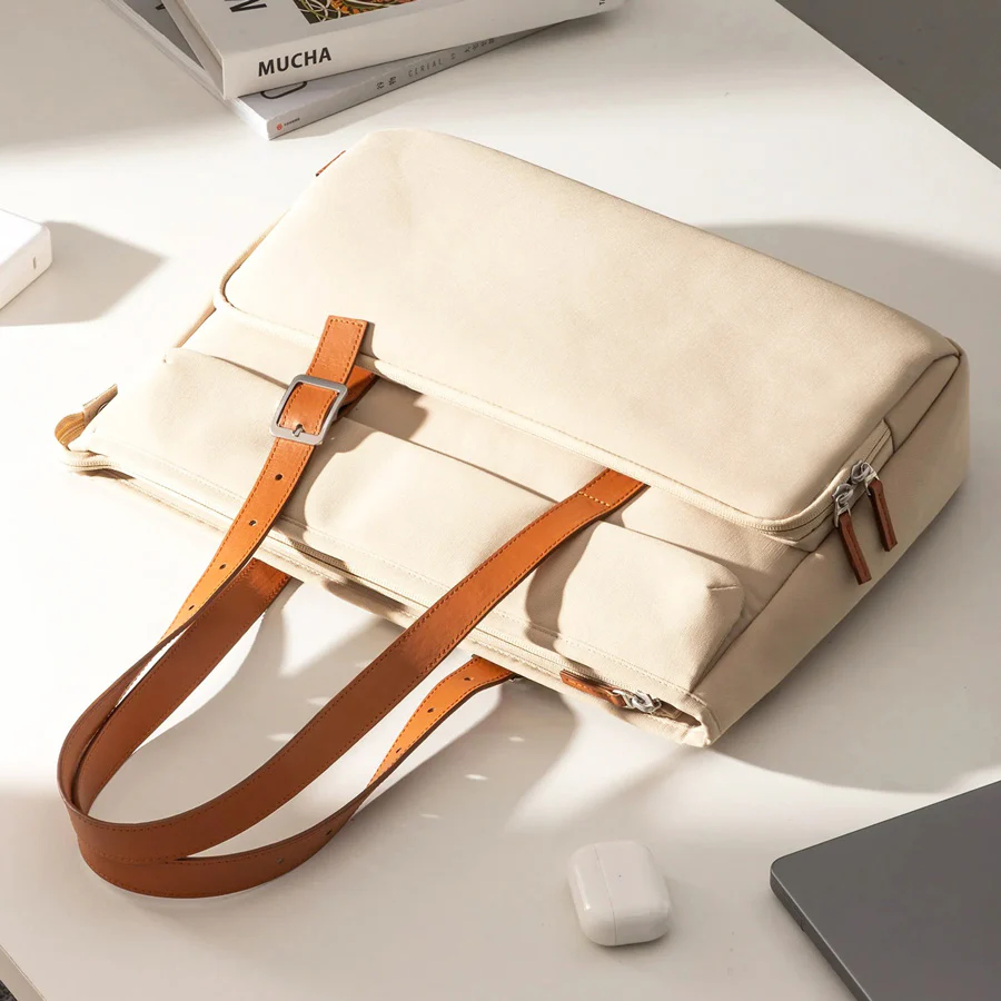 Laptop Shoulder Bag 16 inch - Beige - Image 2